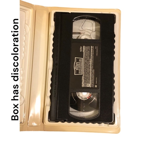 Walt Disney Pete’s Dragon VHS Masterpiece Collection 1990s - Picture 4 of 5